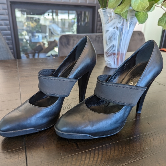 Tods Black Strap Platform Heel s: EU 40 US 10 - Picture 3 of 16